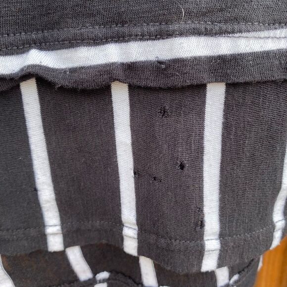 Splendid Striped Racerback V Neck Ruffle Trim Tank Top Black and White Small - Picture 4 of 6